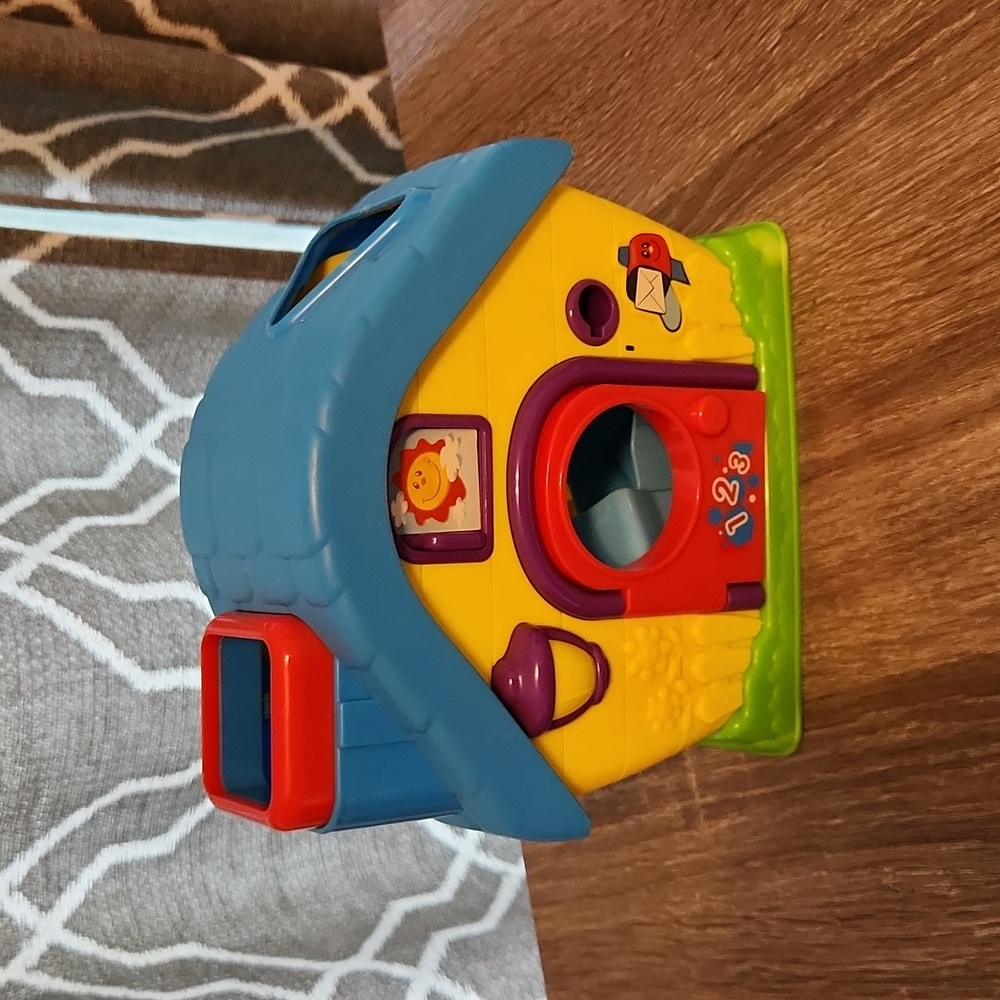 House learning toy